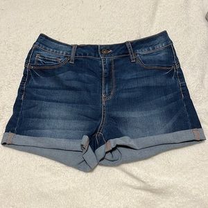 Dark Denim Shorts. Never Been Worn/Brand New. Size M.